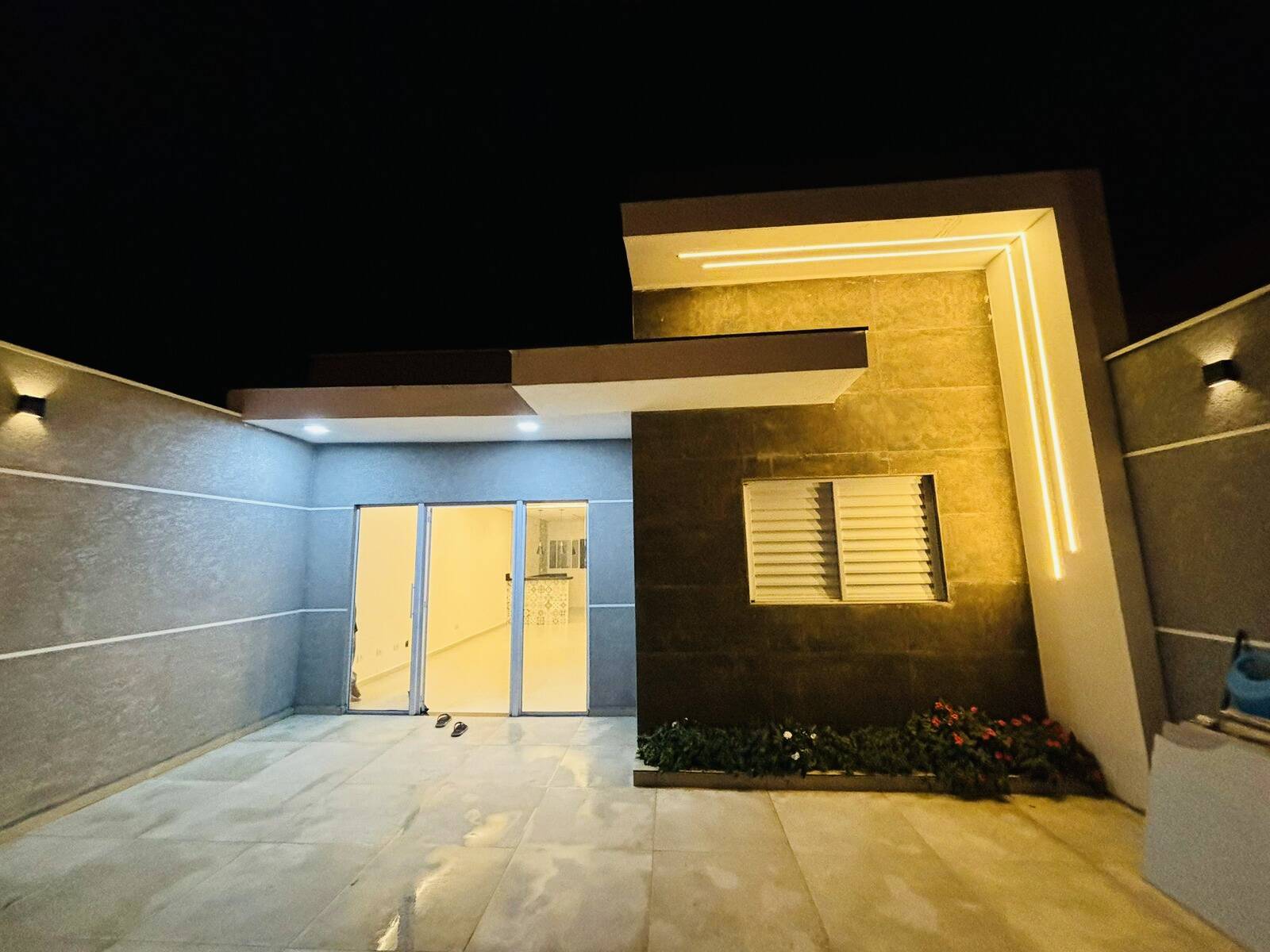 Casa, 3 quartos, 89 m² - Foto 2
