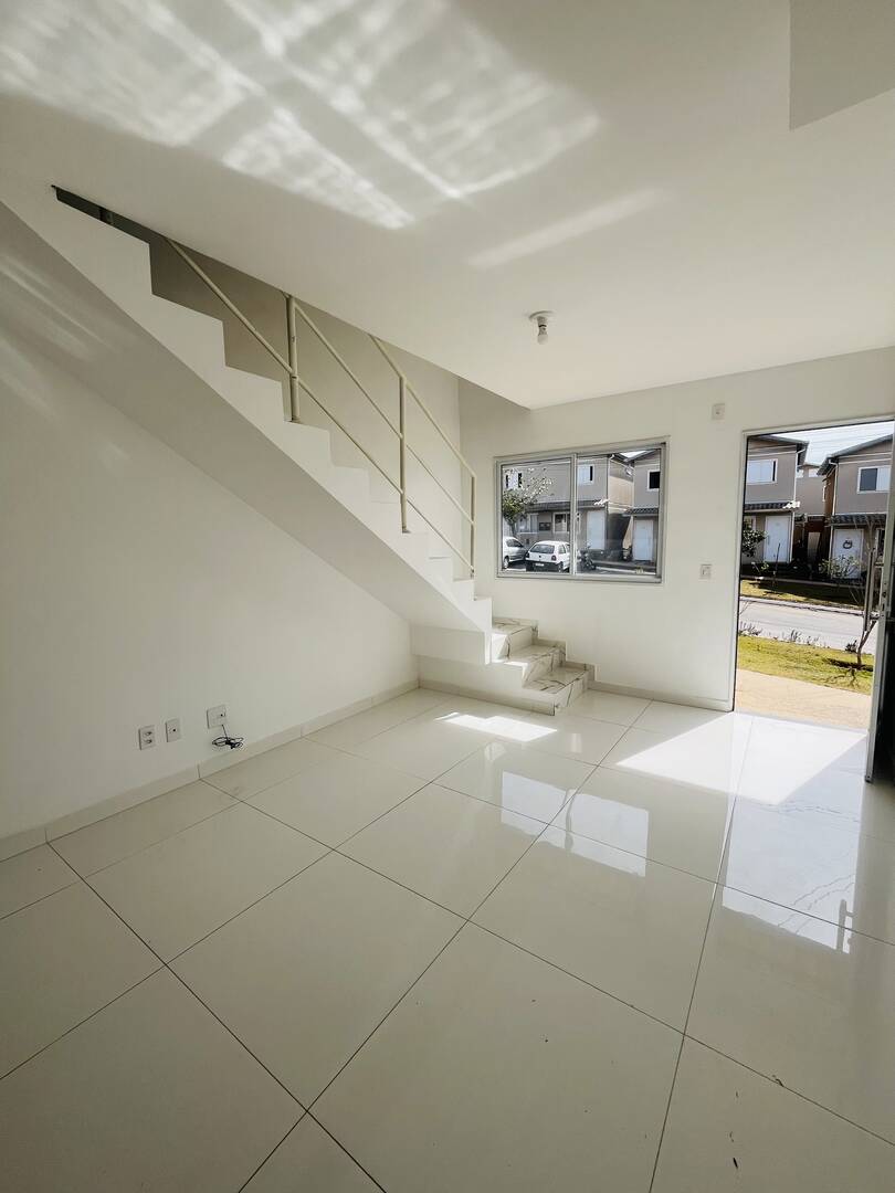 Casa, 2 quartos, 74 m² - Foto 1