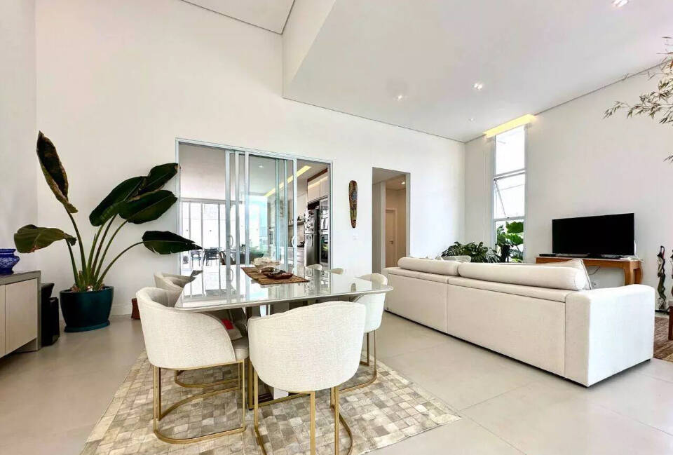Casa, 3 quartos, 240 m² - Foto 9