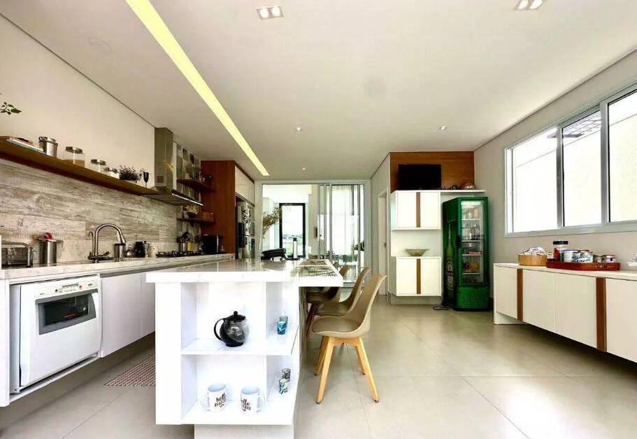 Casa, 3 quartos, 240 m² - Foto 28