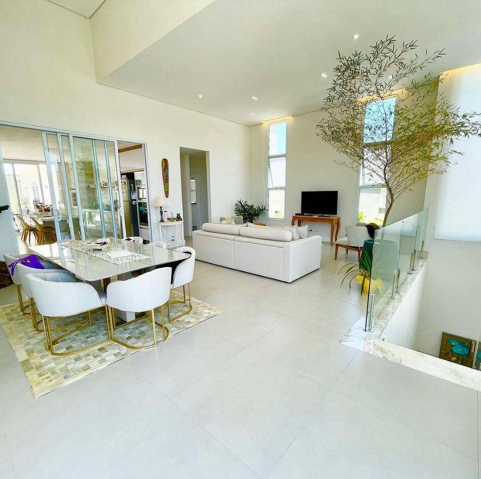 Casa, 3 quartos, 240 m² - Foto 4