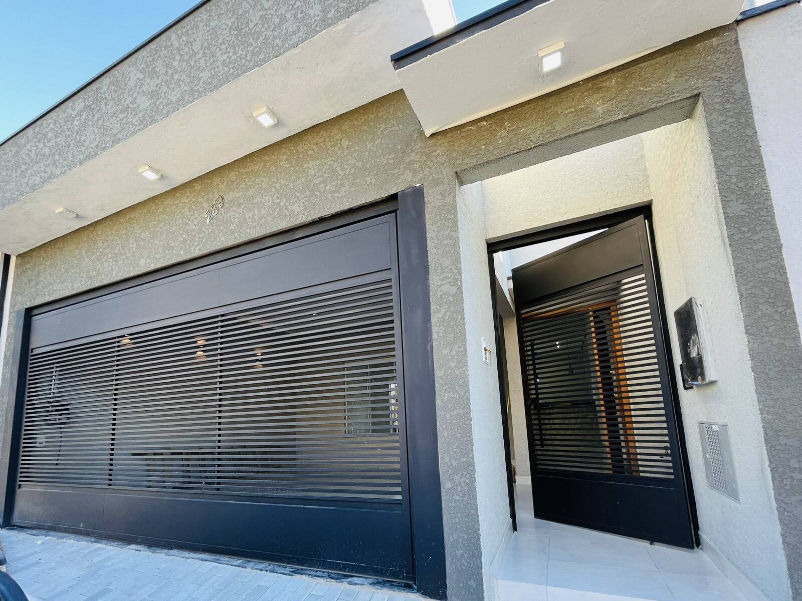 Casa, 3 quartos, 118 m² - Foto 1