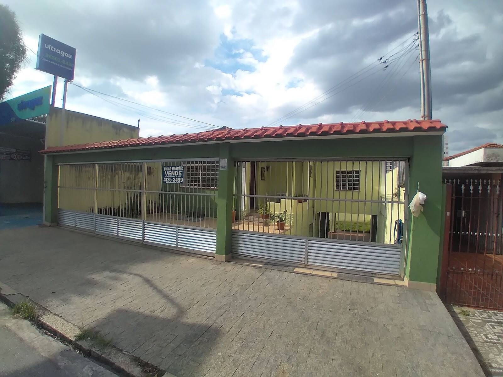 Casa, 4 quartos, 179 m² - Foto 1