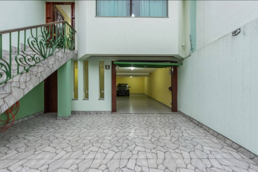 Casa, 6 quartos, 233 m² - Foto 2