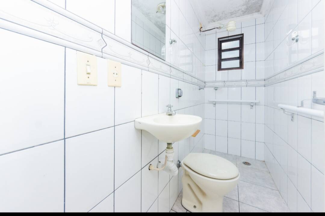 Casa, 3 quartos, 240 m² - Foto 9