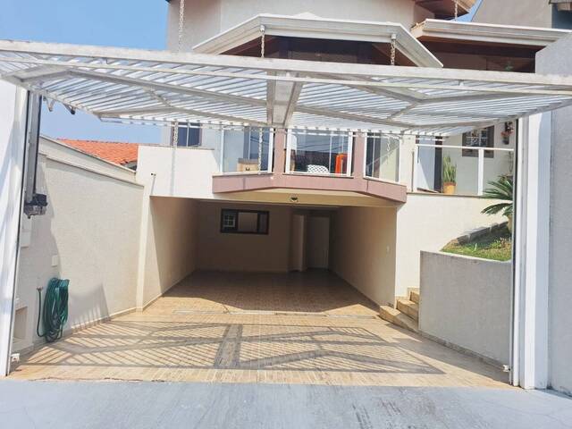 Casa para Venda em Bragança Paulista - 2