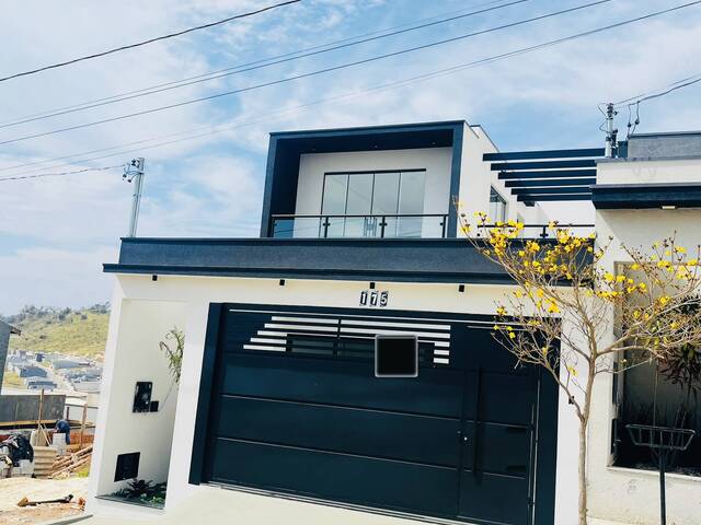 #143 - Casa para Venda em Bragança Paulista - SP - 2