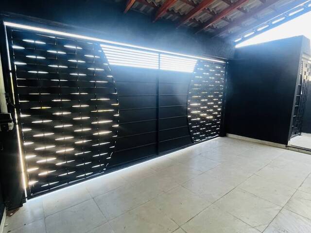 #150 - Casa para Venda em Bragança Paulista - SP - 2